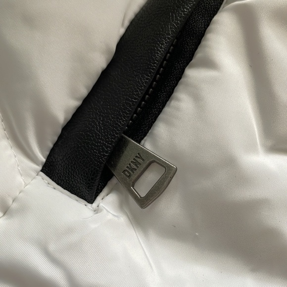 NEW Ladies DKNY Insulated Winter Coat - Picture 5 of 7